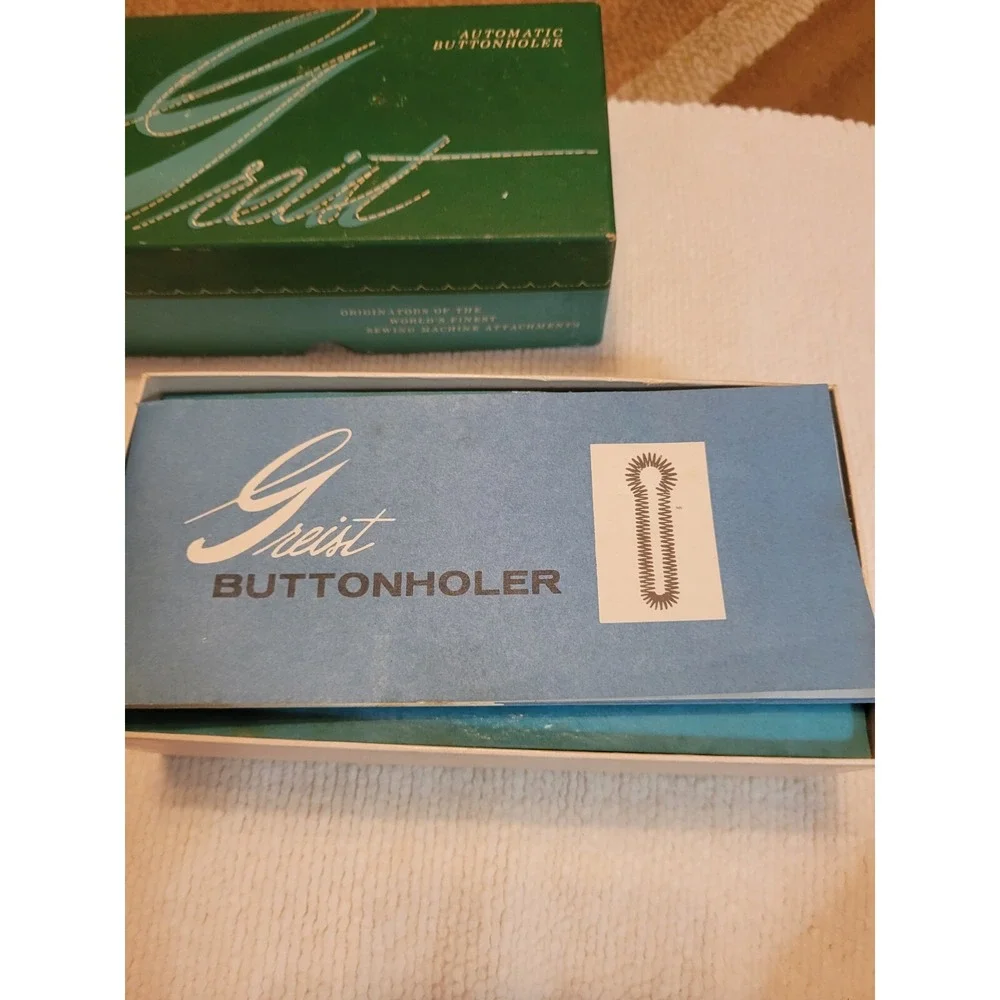 Vintage Greist Buttonholer Automatic Button Holder In Original Box ~ Style #1